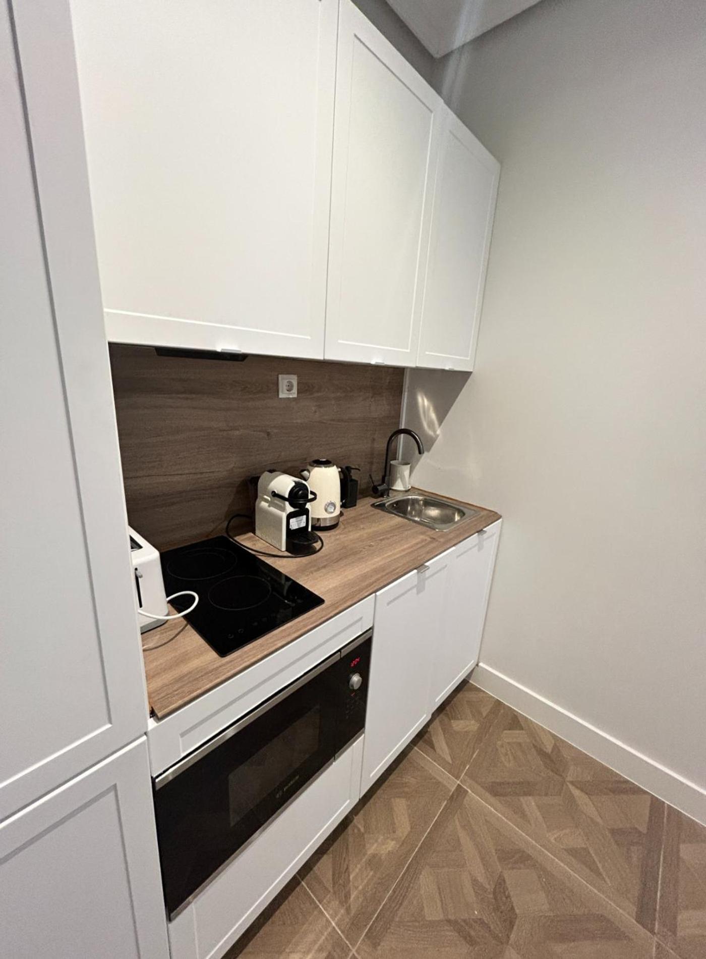 Sunny Apt 9Pax 4 Habitaciones En Minas-Malasana E3 マドリード エクステリア 写真