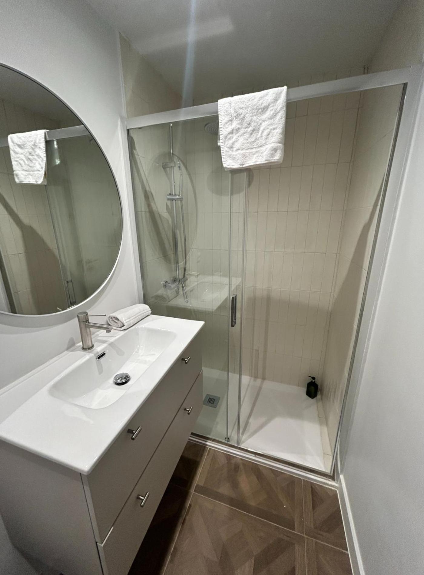 Sunny Apt 9Pax 4 Habitaciones En Minas-Malasana E3 マドリード エクステリア 写真