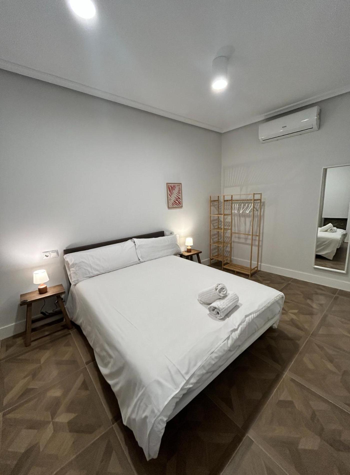 Sunny Apt 9Pax 4 Habitaciones En Minas-Malasana E3 マドリード エクステリア 写真